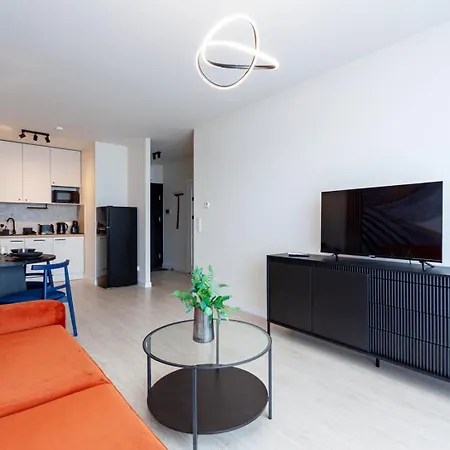 Apartly- Riverview With Balcony & Parking アパート シュチェチン