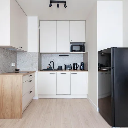 アパート Apartly- Riverview With Balcony & Parking *